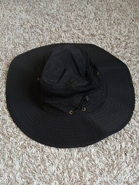 Outfly Black Wide-Brim Sun, Fish Hat With Drawstring